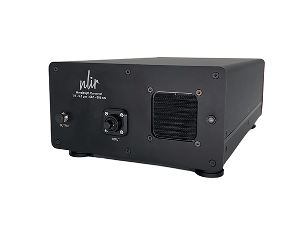 中赤外フォトンカウンティング検出器 TUNE 中赤外フォトンカウンティング検出器 TUNE